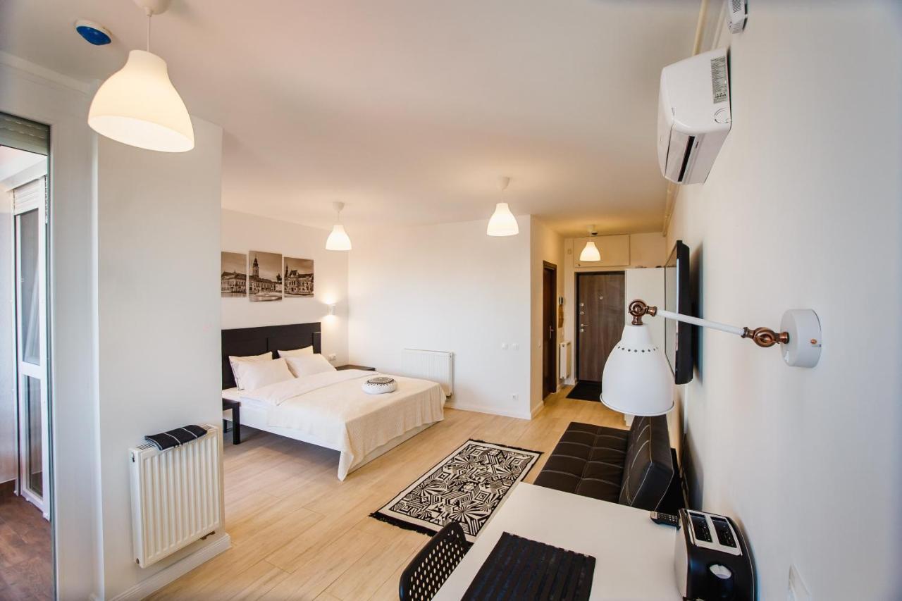 Fresh Studio In Central Oradea Apartment Exterior photo
